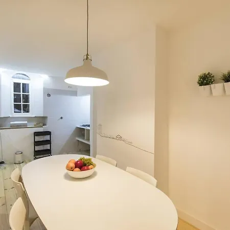 Historical Santos ליסבון